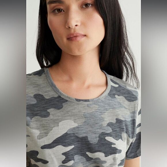 NWT- Lucky Brand- Women’s Camo Crew Neck Essential Brunout Soft Grey Tee, Medium - Picture 4 of 11